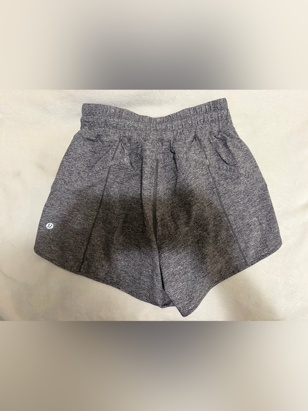 Lululemon track that shirt size 6 - Picture 4 of 6